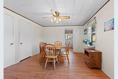 914 Rasmussen Place, Green Bay, WI 54304 - Photo 8