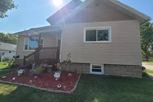 388 Portage St, Fond du Lac, WI 54935 - Photo 1