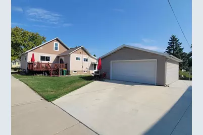 388 Portage Street, Fond du Lac, WI 54935 - Photo 2