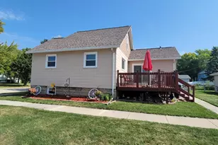 388 Portage St, Fond du Lac, WI 54935 - Photo 4