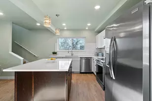 10892 Stage Rd, Brussels, WI 54204 - Photo 14