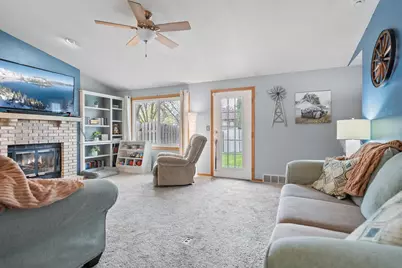 814 Flambeau Place, De Pere, WI 54115 - Photo 10