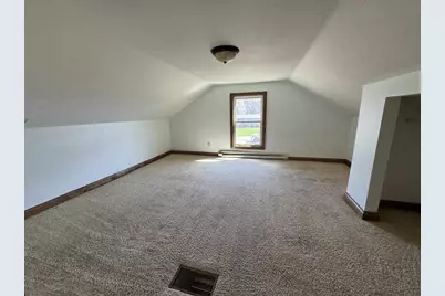 907 Park Avenue, Waupaca, WI 54981 - Photo 10
