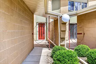 1237 Nicolet Cercle, Appleton, WI 54914 - Photo 2