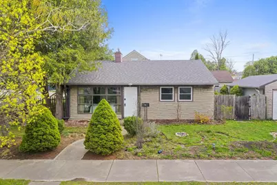 1803 Alexander Court, Sheboygan, WI 53081 - Photo 2