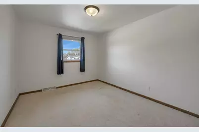 422 Silver Spring Drive, Green Bay, WI 54303 - Photo 26