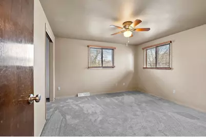 860 Fribourg Street, De Pere, WI 54115 - Photo 14