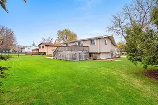 860 Fribourg St, De Pere, WI 54115 - Photo 46