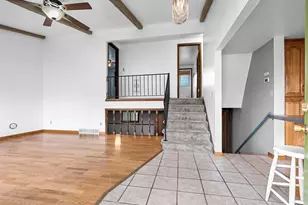 860 Fribourg St, De Pere, WI 54115 - Photo 4