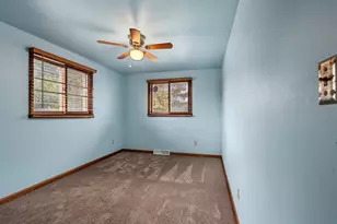 860 Fribourg St, De Pere, WI 54115 - Photo 18