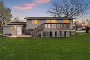 860 Fribourg St, De Pere, WI 54115 - Photo 42