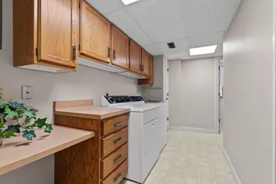 10 Lawrence Court #10, Appleton, WI 54911 - Photo 22