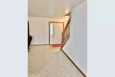 16279 Crestview Drive, Riverview, WI 54149 - Photo 8