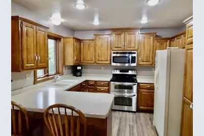 16279 Crestview Drive, Riverview, WI 54149 - Photo 4