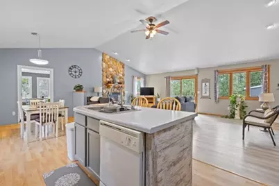 616 Neenah Avenue, Sturgeon Bay, WI 54235 - Photo 18