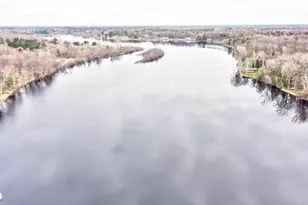 W1724 River Oaks Dr, Marinette, WI 54143 - Photo 66