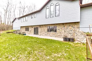W1724 River Oaks Dr, Marinette, WI 54143 - Photo 54