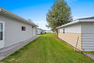 N6321 Cattau Beach Dr, Shawano, WI 54166 - Photo 4