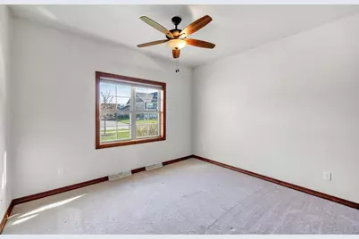 2206 Blue Stem Lane, De Pere, WI 54115 - Photo 16