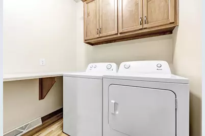2206 Blue Stem Lane, De Pere, WI 54115 - Photo 18