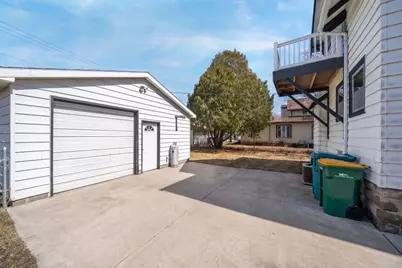 131 Bischoff Street, Fond du Lac, WI 54935 - Photo 28