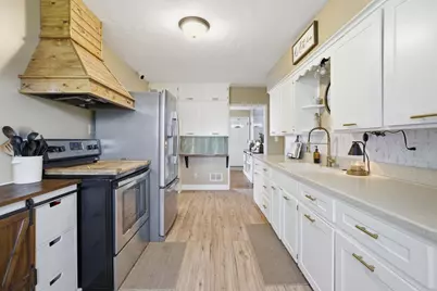 1802 Adams Street, Appleton, WI 54915 - Photo 4