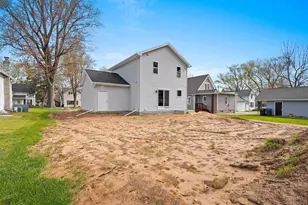 112 Law St, New London, WI 54961 - Photo 28