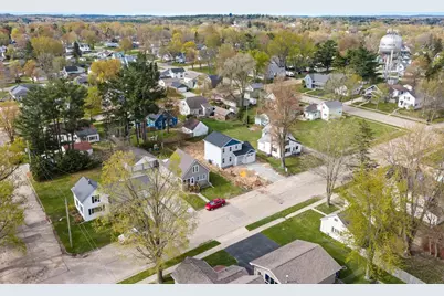 112 Law Street, New London, WI 54961 - Photo 32