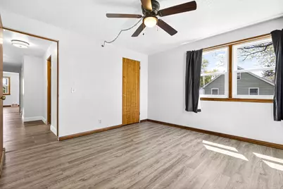 1432 Evans Street, Oshkosh, WI 54901 - Photo 18