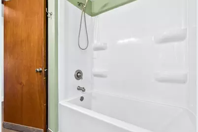 1432 Evans Street, Oshkosh, WI 54901 - Photo 20