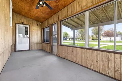 1432 Evans Street, Oshkosh, WI 54901 - Photo 30