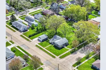 1432 Evans Street, Oshkosh, WI 54901 - Photo 44