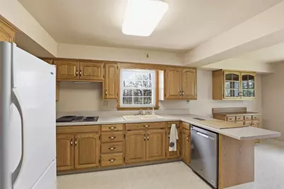 3288 Oakridge Road, Neenah, WI 54956 - Photo 8