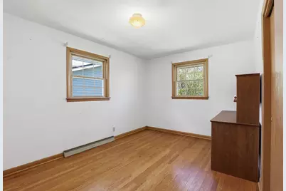 3288 Oakridge Road, Neenah, WI 54956 - Photo 12