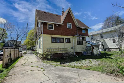 826 E Washington Street, Appleton, WI 54911 - Photo 6