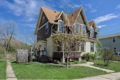 826 E Washington Street, Appleton, WI 54911 - Photo 2
