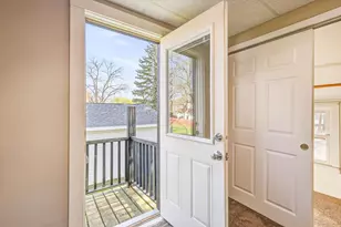 168 Gruenwald Ave, Neenah, WI 54956 - Photo 12