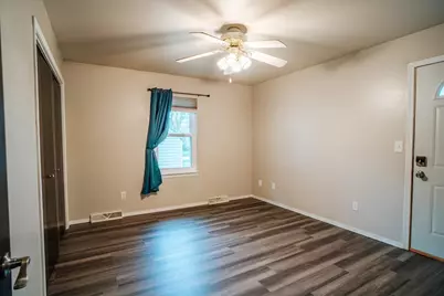 2220 Glendale Avenue, Green Bay, WI 54303 - Photo 22