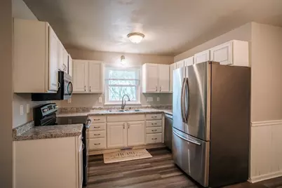 2220 Glendale Avenue, Green Bay, WI 54303 - Photo 8