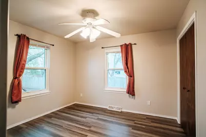 2220 Glendale Avenue, Green Bay, WI 54303 - Photo 16