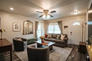 2220 Glendale Ave, Green Bay, WI 54303 - Photo 4