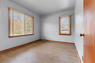 W6023 Lake Dr, Shawano, WI 54166 - Photo 36