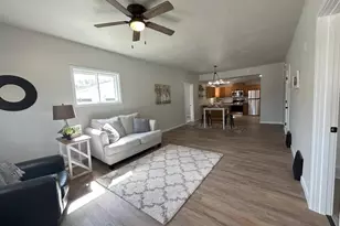 119 W 13th St, Kaukauna, WI 54130 - Photo 6