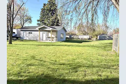 916 London Street, Menasha, WI 54952 - Photo 6