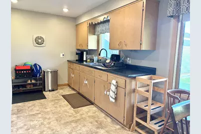 916 London Street, Menasha, WI 54952 - Photo 14