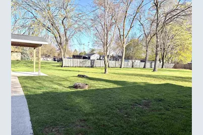 916 London Street, Menasha, WI 54952 - Photo 4