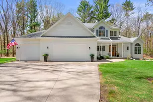 N1996 Majestic Pines Cir, Wautoma, WI 54982 - Photo 52