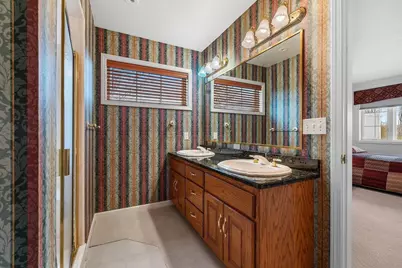 1633 Twin Lakes Circle, Green Bay, WI 54311 - Photo 24