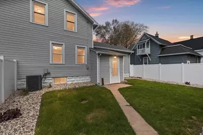 933 Lawrence Street, Appleton, WI 54914 - Photo 40