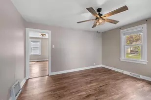 933 Lawrence St, Appleton, WI 54914 - Photo 24